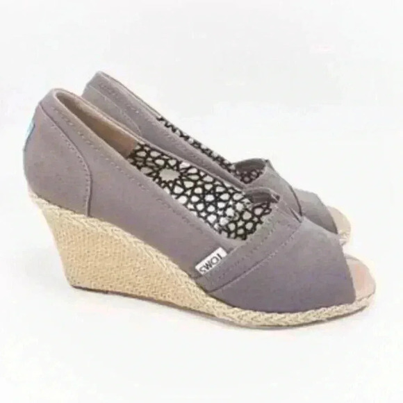 Toms Calypso Wedge Espadrille Sandal Peep Toe Taupe Grey Women's size  6 - Picture 1 of 13
